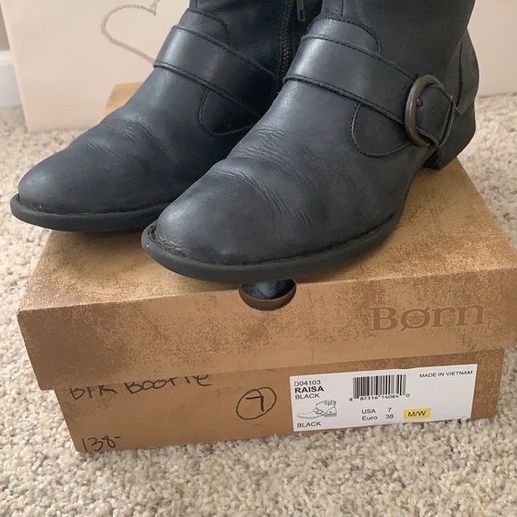Born Black bootie size 7 - Picture 2 of 7